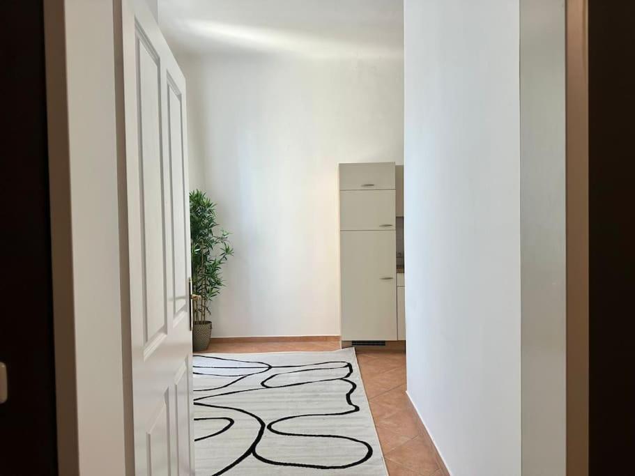 Spacious Living I Luxury Design Apartament